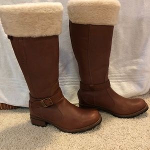 Ugg leather boots EXCELLENT Condition
